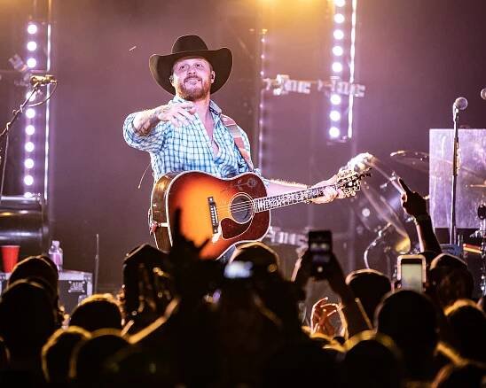 CLAUDE SAWYER PHOTOGRAPHY - CODY JOHNSON - UPSTATE CONCERT HALL