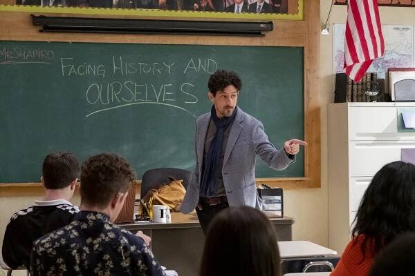 Tenkrát poprvé - Pilotní díl - Z filmu - Adam Shapiro