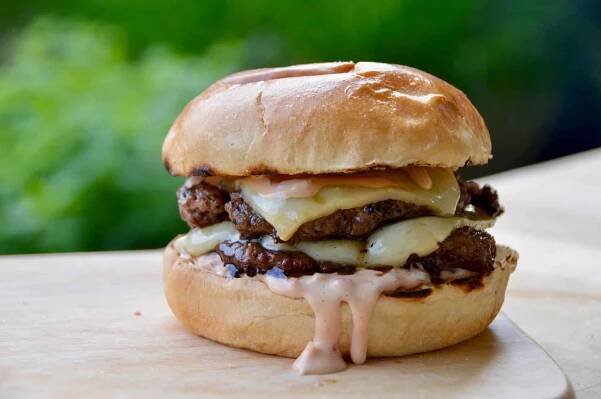 Double cheeseburger