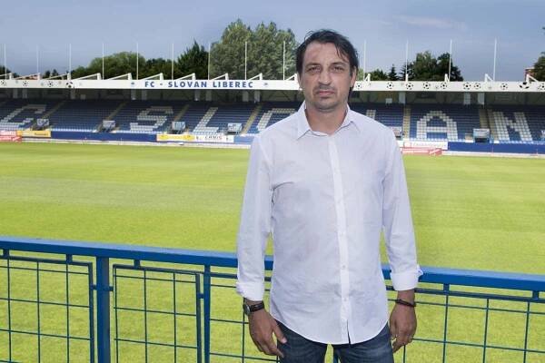 Slovan má trenéra i sportovního ředitele. Přicházejí Hornyák a Zdeněk Koukal