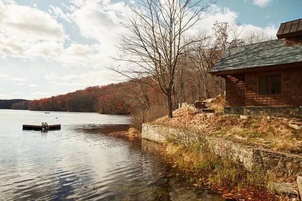 Putnam Valley Lakehouse — Elizabeth Strianese Interiors