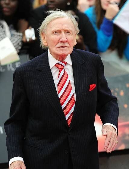 Hvězda Harryho Pottera zesnula: Leslie Phillips (†98) propůjčil hlas jednomu důležitému předmětu!