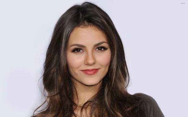 Victoria Justice Wallpaper Hot 4k 2560x1600