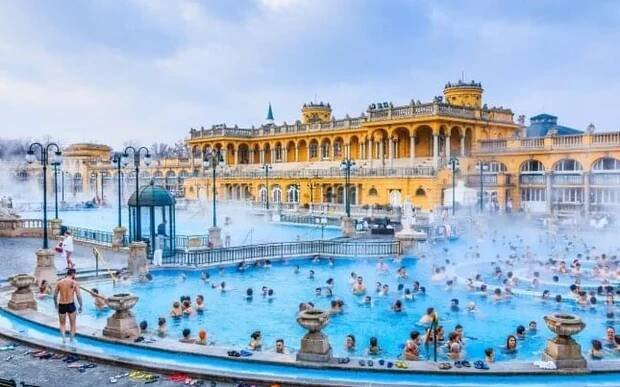 Travelking.cz: Budapešť v historické části: 4* Verdi... - Skrz.cz