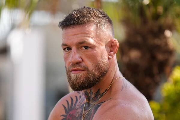 Fotografie Conor McGregor at the 75th annual Cannes film festival