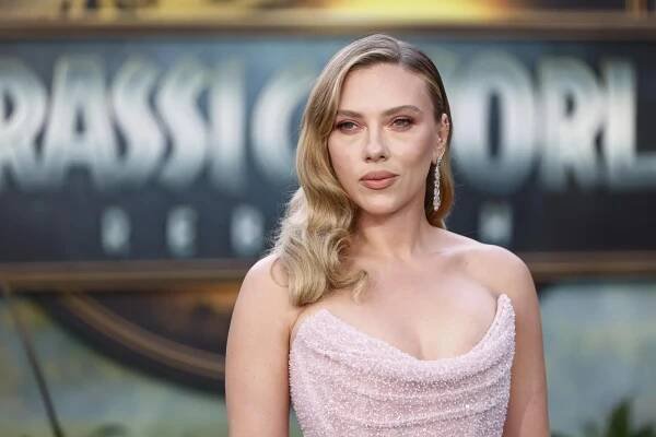 Scarlet Johansson