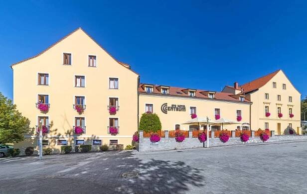 Spa Hotel Centrum - Františkovy Lázně | Lázně Travel