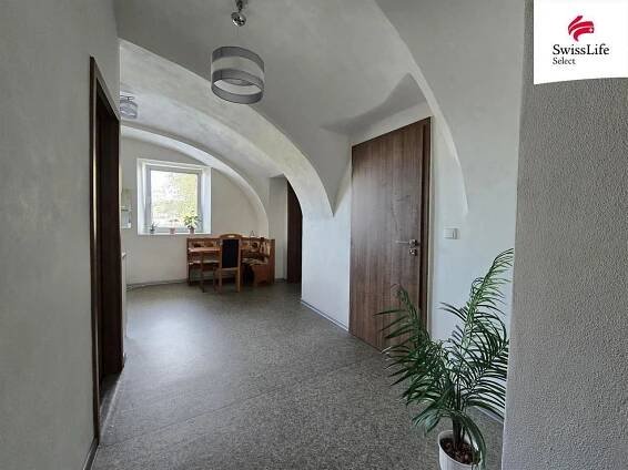 Prodej vícegeneračního domu 350 m2 Nádražní, Třešť | Reality.iDNES.cz 