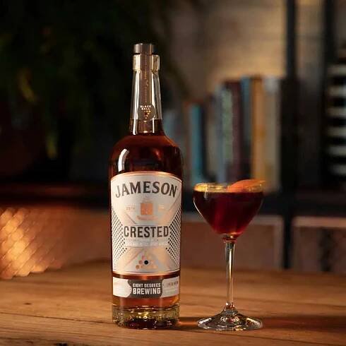 Jameson Crested x Eight Degrees – Jameson Irish Whiskey