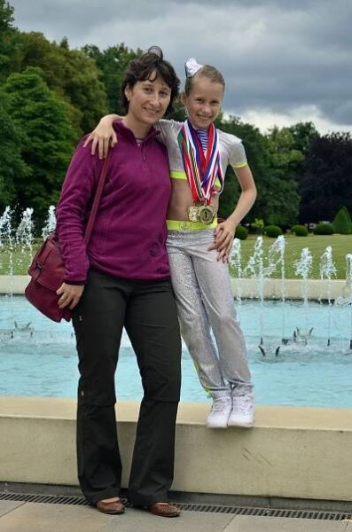 20.06.2014 Kolonáda Poděbrady - focení na závěr úspěšné soutěžní sezóny - MonikaSobotkova.cz