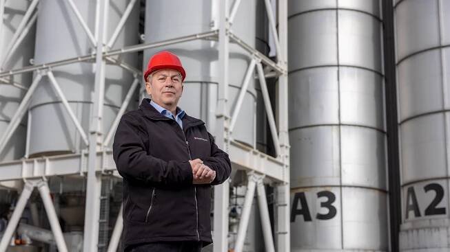 Szabó Gábor Bük beszerzés