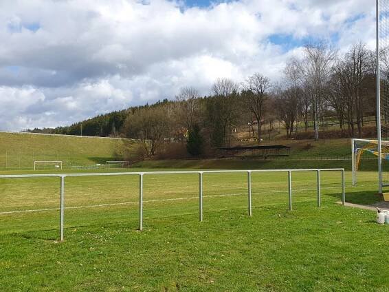 BRIGÁDA v areálu pod přehradou_25 03 23 – Obec Ludkovice