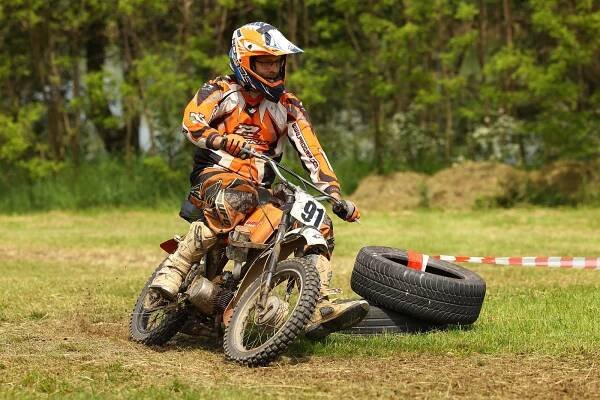 OBRAZEM, VIDEO: Hokejista Martin Hanzal pořádal Fichtl Cup a také sám závodil