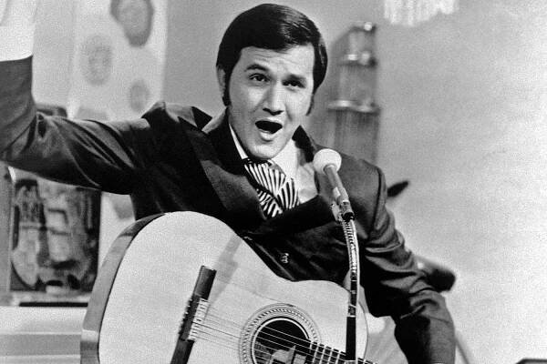 (Original Caption) Roger Miller, winner of five Grammy Awards, brings his very popular songs to Knott's Berry Farm's John Wayne Theater, Friday night, July 14, 1972.