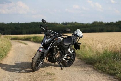 Honda CB 500F | Katalog motocyklů a motokatalog na Motorkáři.cz