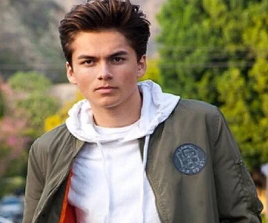 Ashton Arbab Biography - Facts, Childhood, Family Life & Achievements