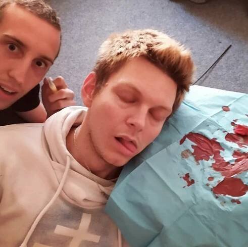 Jakub Jahl ve své knize píše o sadismu Mansona, jako by v něm viděl sám sebe – Jakub Jahl: podvody, lži a manipulace
