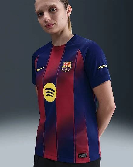 Replika dámského domácího fotbalového dresu Nike Dri-FIT FC Barcelona Stadium 2025/26 - Deep Royal Blue/Deep Royal Blue/Noble Red/Midwest Gold