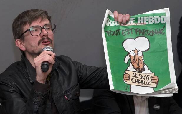 Foto: Časopis Charlie Hebdo po týdnu vstal z mrtvých