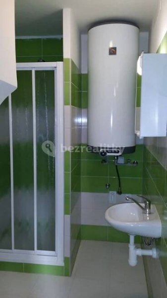 Pronájem bytu 2+1 50 m², Roudničská, Hradec Králové, Královéhradecký kraj