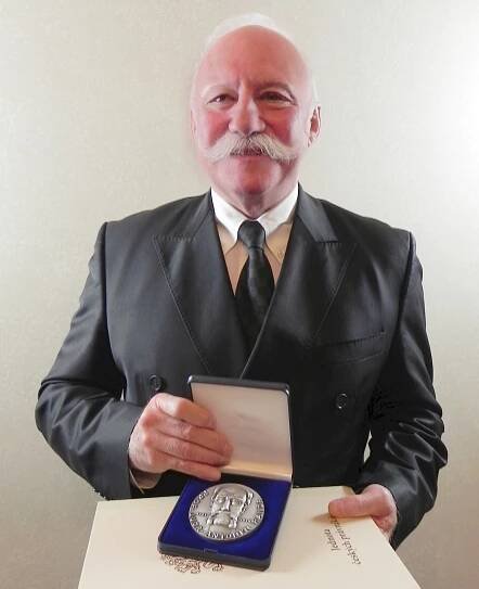 Laureáti medailí Antonína Randy za r. 2020 a 2021 15.10.2021 - Jednota českých právníků