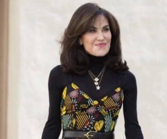 Robin McGraw Biography - Facts, Childhood, Family Life & Achievements