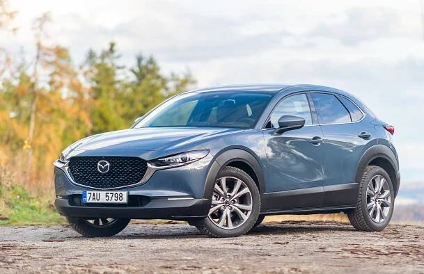 Otestovali jsme novou Mazdu CX-30! Trojka od Mazdy má konečně praktickou variantu. Na kolik vás vyjde?