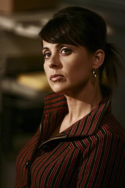 Kauzy z Bostonu - Hledám Shirley. Zn.: Zoufale - Z filmu - Constance Zimmer
