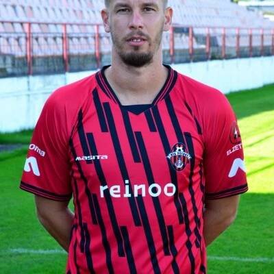 14 - Patrik Mráz