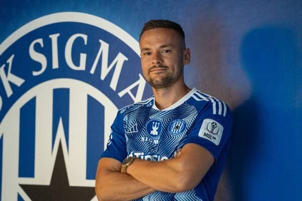 Obránce Tomáš Huk přichází do Sigmy
