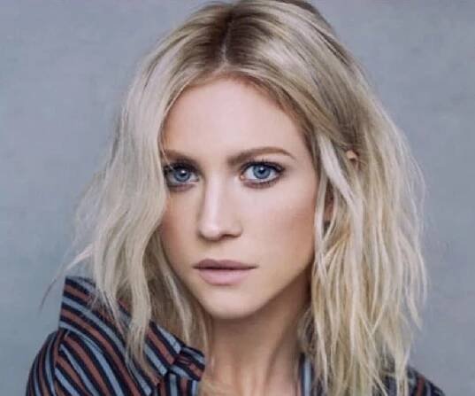 Brittany Snow Biography - Facts, Childhood, Family Life & Achievements