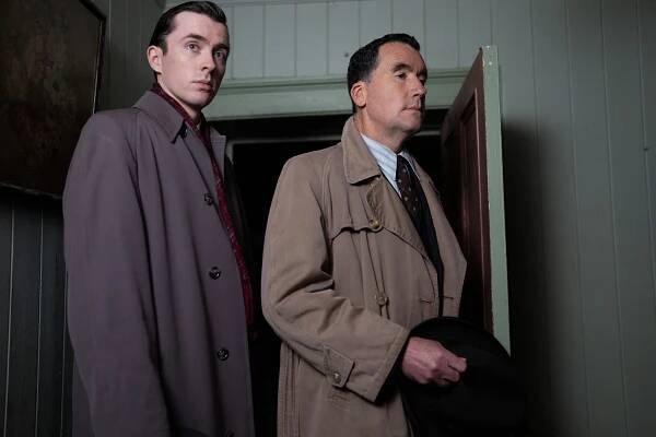 Magpie Murders - Episode 5 - Z filmu - Matthew Beard, Tim McMullan