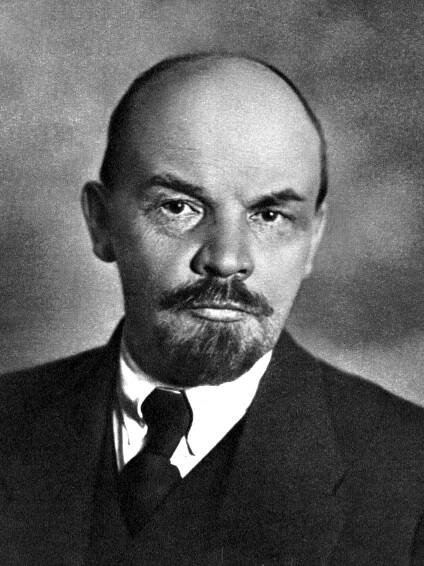 File:Lenin in 1920 (3x4 cropped).jpg - Wikimedia Commons