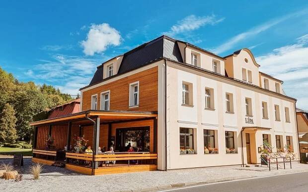 Budova, Hotel Lípa, Dolní Lipová, Jeseníky