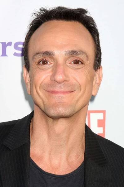 Award-Winning Actor Hank Azaria Wallpaper