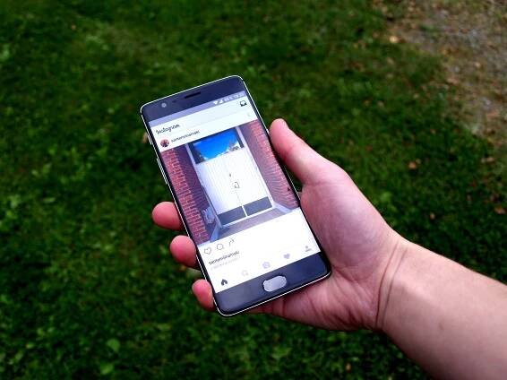 Varování: Kdo na Instagramu klikne na tuto věc, na místě zaplatí 75 000 Kč. Nový typ podvodu se v Česku šíří jako lavina, možná jste ho už viděli
