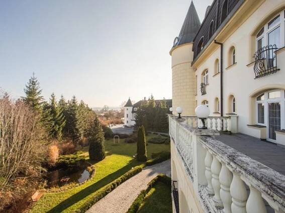 Hotel SEN, Senohraby - online rezervace ubytování | Hotel.cz