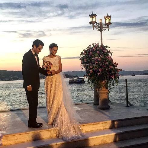 Saadet Isik Aksoy Gets Married 21