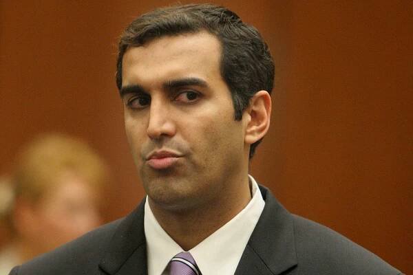 Dr. Sandeep Kapoor listens during arraignment in connection with supplying perscription drugs to Anna Nicole Smith, who died of an accidental overdose.