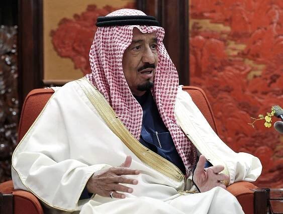 Saúdský král omladil vedení země a jmenoval korunního prince