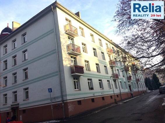 Pronájem bytu 2+kk, 28m2 - Liberec - Jeřáb, ul. Slavíčkova
