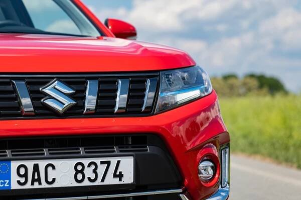Spořílci budou z hybridního Suzuki Vitara nadšení, ostatní tolik ne