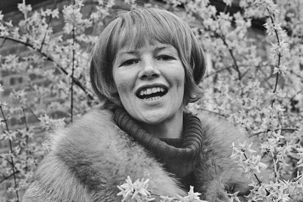Glenda Jackson, Oscar-winning actress and former Labour Party MP, dies at 87