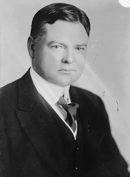 Soubor:Herbert Hoover photo portrait from 1917.jpg – Wikipedie