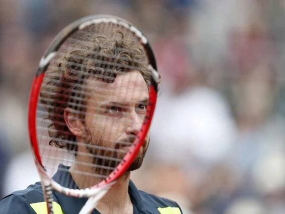 Ernests Gulbis na Roland Garros.