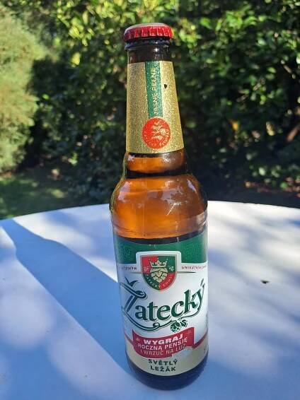 V Polsku prodávají pivo, které se tváří jako české. Etiketa skrývá překvapení