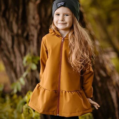 Detská softshell bunda s volánmi - caramel