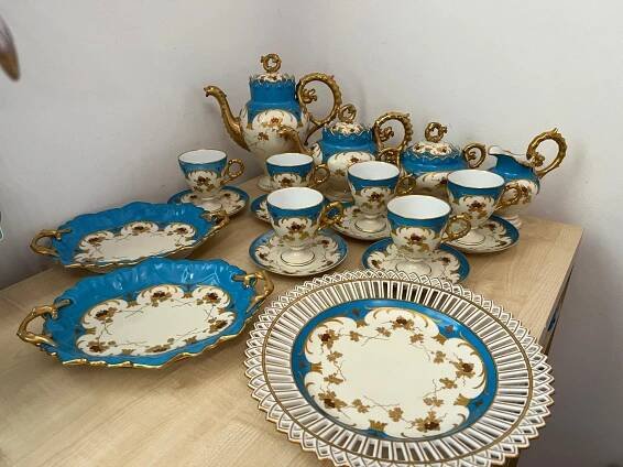 Luxusní francouzský porcelán SEVRES - Starožitnosti a umění