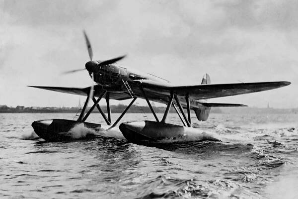 Heinkel He 119 V3 b