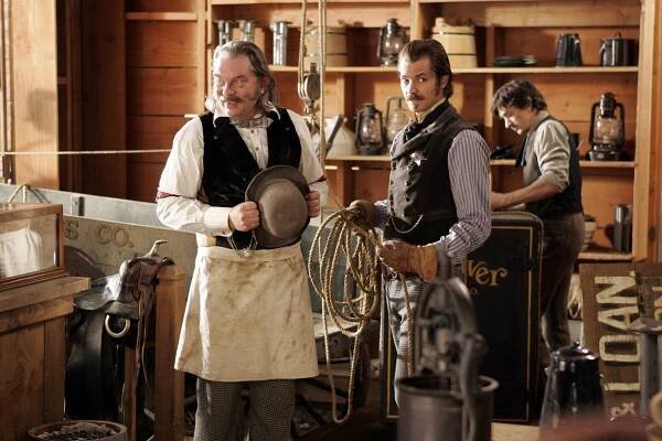 Deadwood - Fůze a kapitál - Z filmu - Leon Rippy, Timothy Olyphant